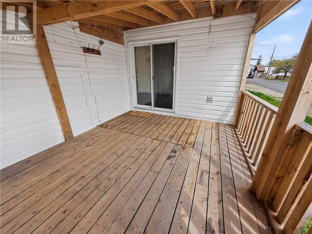 1 Phipps Street - Image 40