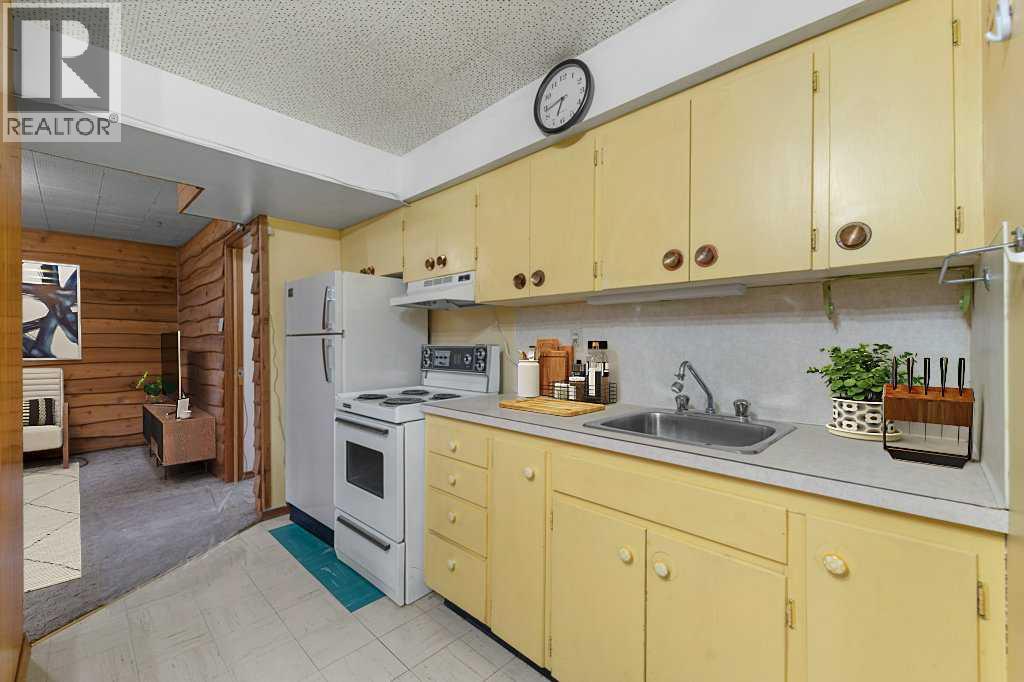 4207 Brisebois Drive NW - 19