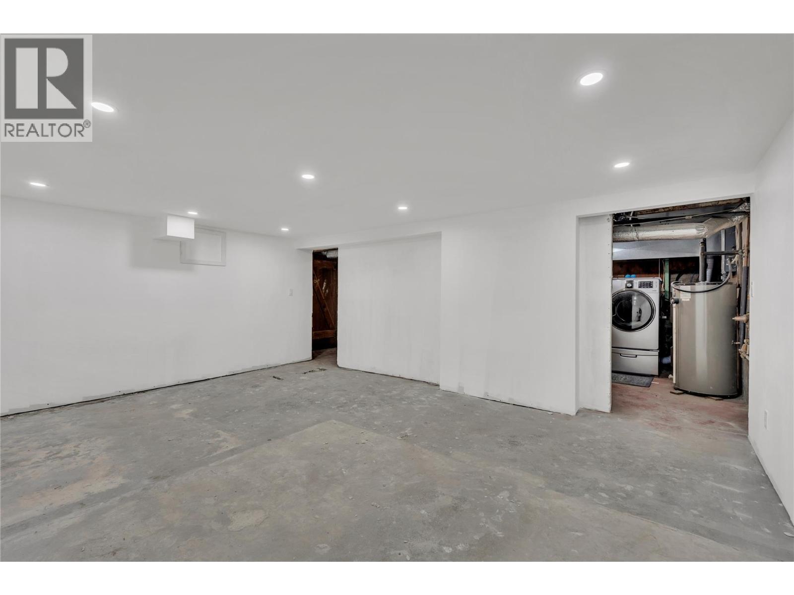 10511 Elliott Street - 25