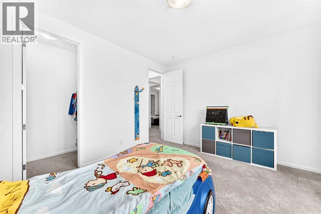 149 Carrington Crescent NW - Image 32