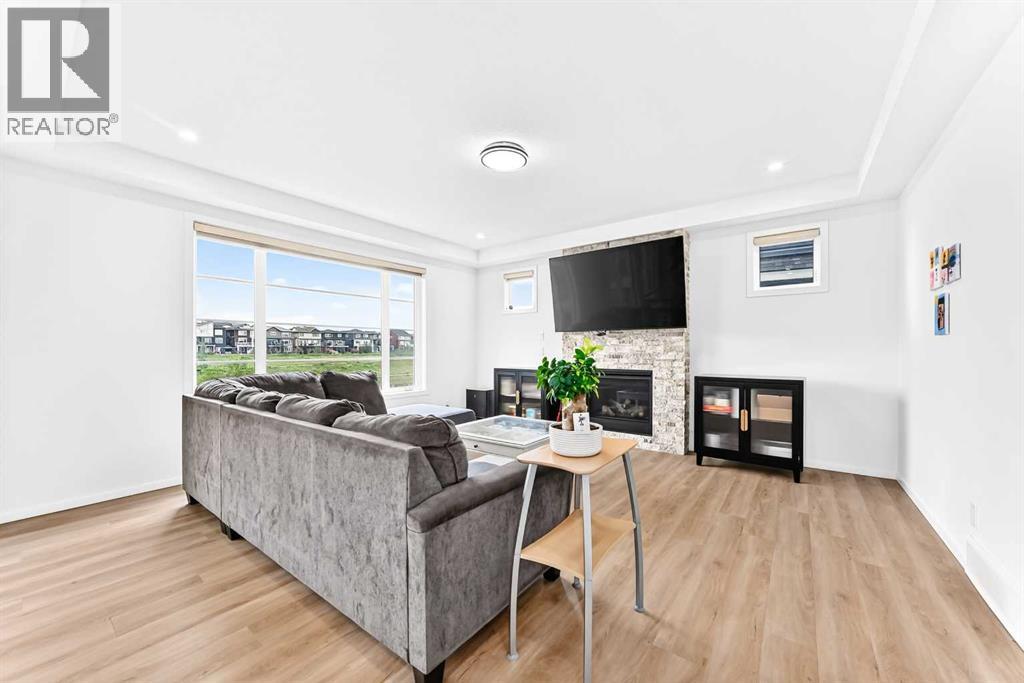 149 Carrington Crescent NW - Image 9