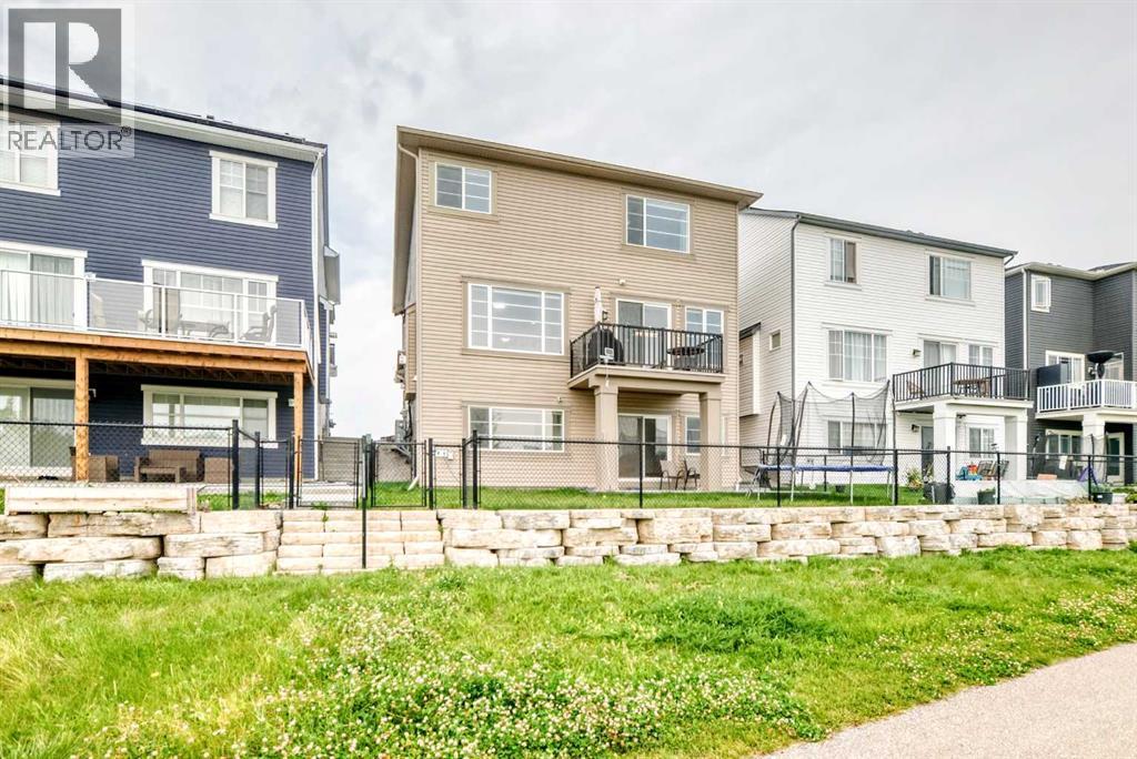 149 Carrington Crescent NW - Image 48