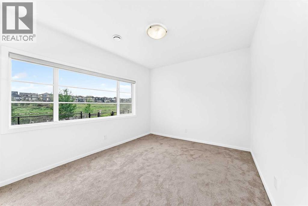 149 Carrington Crescent NW - Image 40