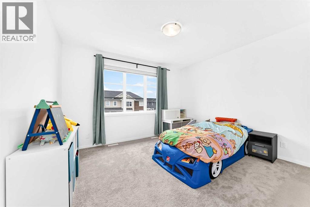 149 Carrington Crescent NW - Image 31