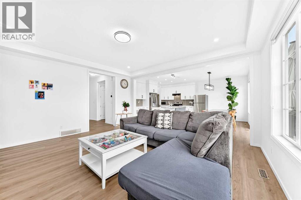 149 Carrington Crescent NW - Image 11