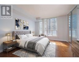 1303 - 24 Wellesley Street W, Toronto, ON M4Y2X6 Photo 10