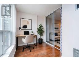 1303 - 24 Wellesley Street W, Toronto, ON M4Y2X6 Photo 15