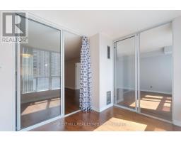1303 - 24 Wellesley Street W, Toronto, ON M4Y2X6 Photo 16