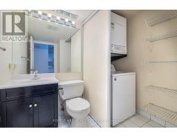 1303 - 24 Wellesley Street W, Toronto, ON M4Y2X6 Photo 18