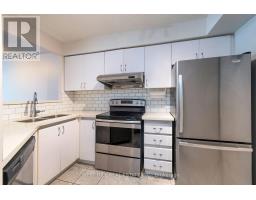 1303 - 24 Wellesley Street W, Toronto, ON M4Y2X6 Photo 9