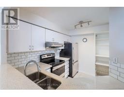 1303 - 24 Wellesley Street W, Toronto, ON M4Y2X6 Photo 7