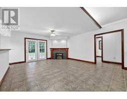 90 Goldfinch Crescent, Tiny, ON L0L2J0 Photo 15