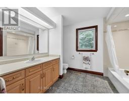 90 Goldfinch Crescent, Tiny, ON L0L2J0 Photo 25
