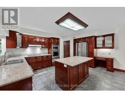 90 Goldfinch Crescent, Tiny, ON L0L2J0 Photo 6