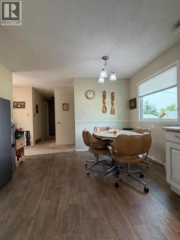 607 6 Avenue - Image 7
