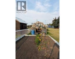607 6 Avenue, Beaverlodge, AB T0H0C0 Photo 39