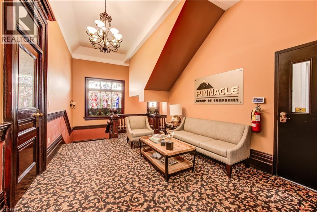 #201 34 WATER Street North, Cambridge, Ontario, N1R3B1, Cambridge, Ontario — photo 4 of 5