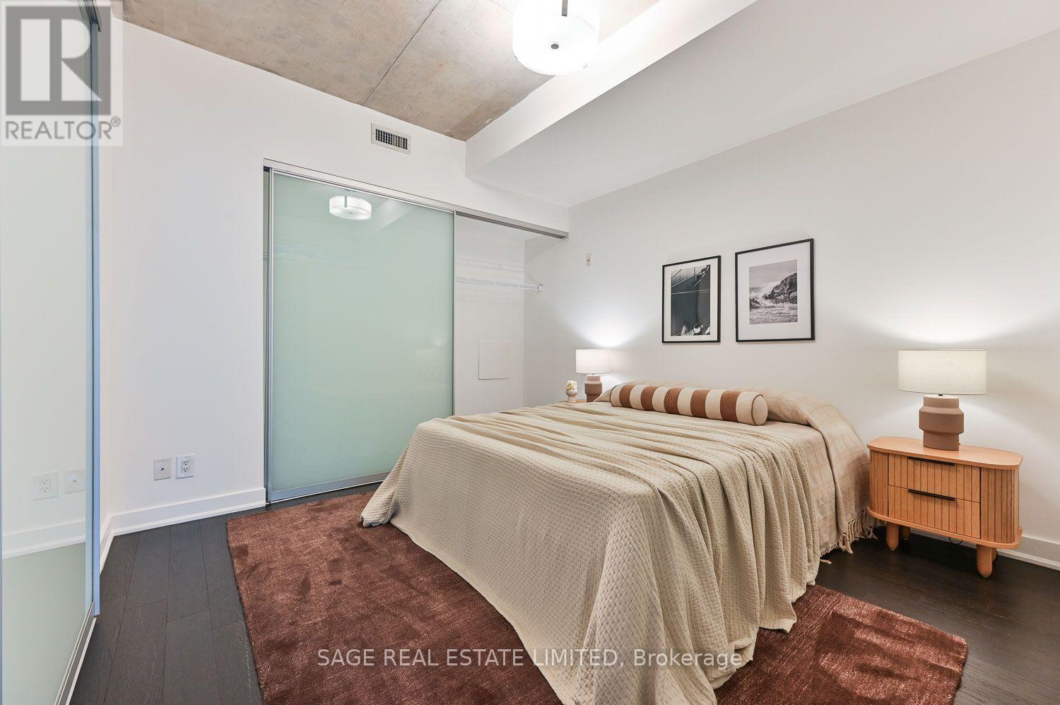 #215 75 PORTLAND STREET - Image 15