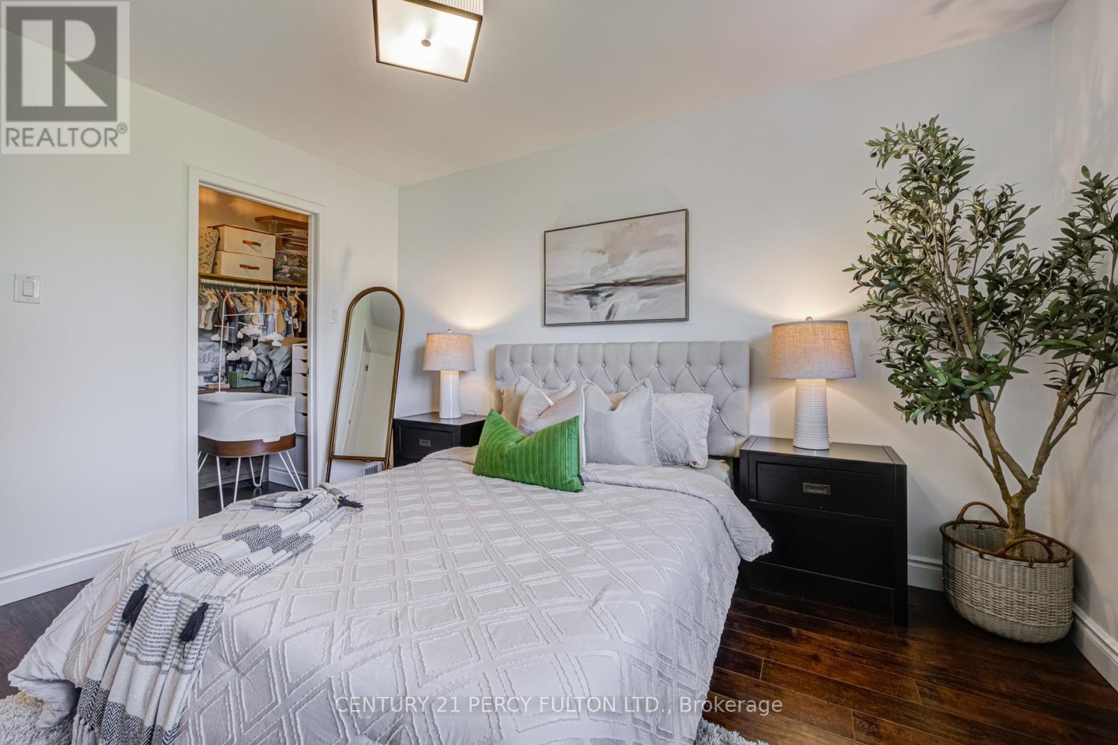 #58 51 DEACON LANE - 23