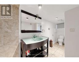 Basement - 4 Edgewood Avenue, Toronto, ON M4L3G7 Photo 19