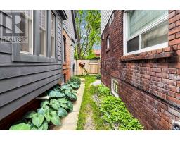 Basement - 4 Edgewood Avenue, Toronto, ON M4L3G7 Photo 24