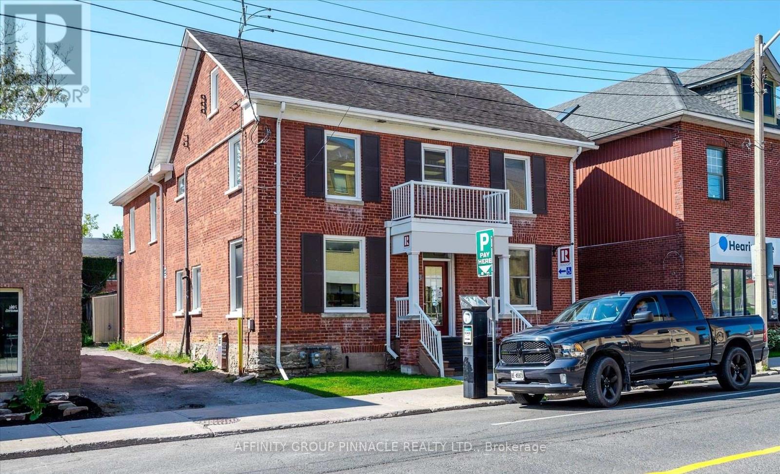 1 - 273 CHARLOTTE STREET