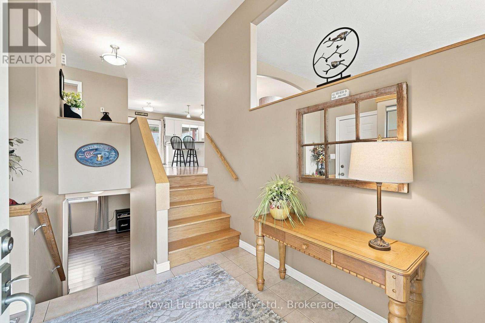 10 FOX DEN DRIVE - Image 21