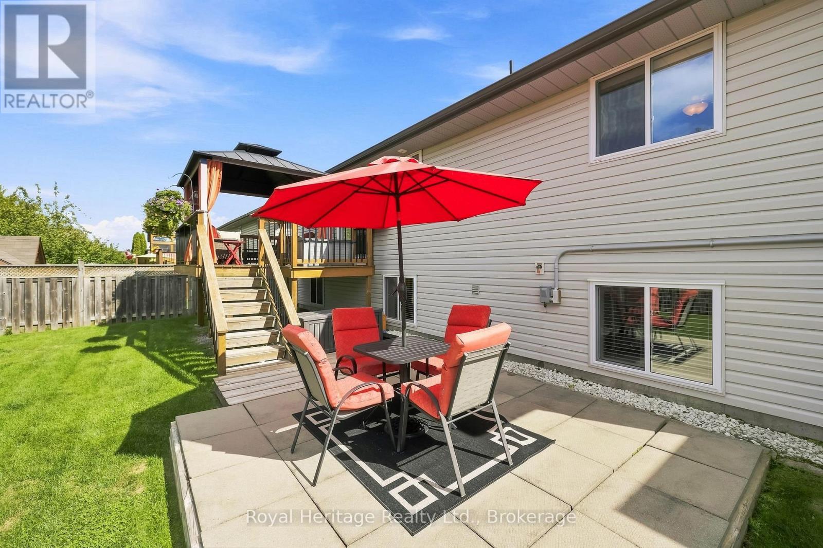 10 FOX DEN DRIVE - Image 35