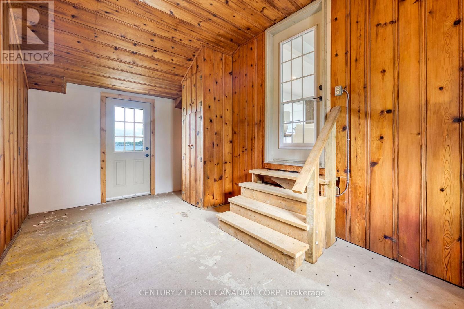 3877 ST CLAIR PARKWAY - 30