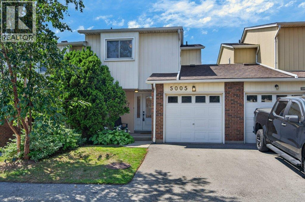 #57 5005 PINEDALE Avenue, Burlington, Ontario, L7L5J6, Burlington, Ontario — photo 3 of 5