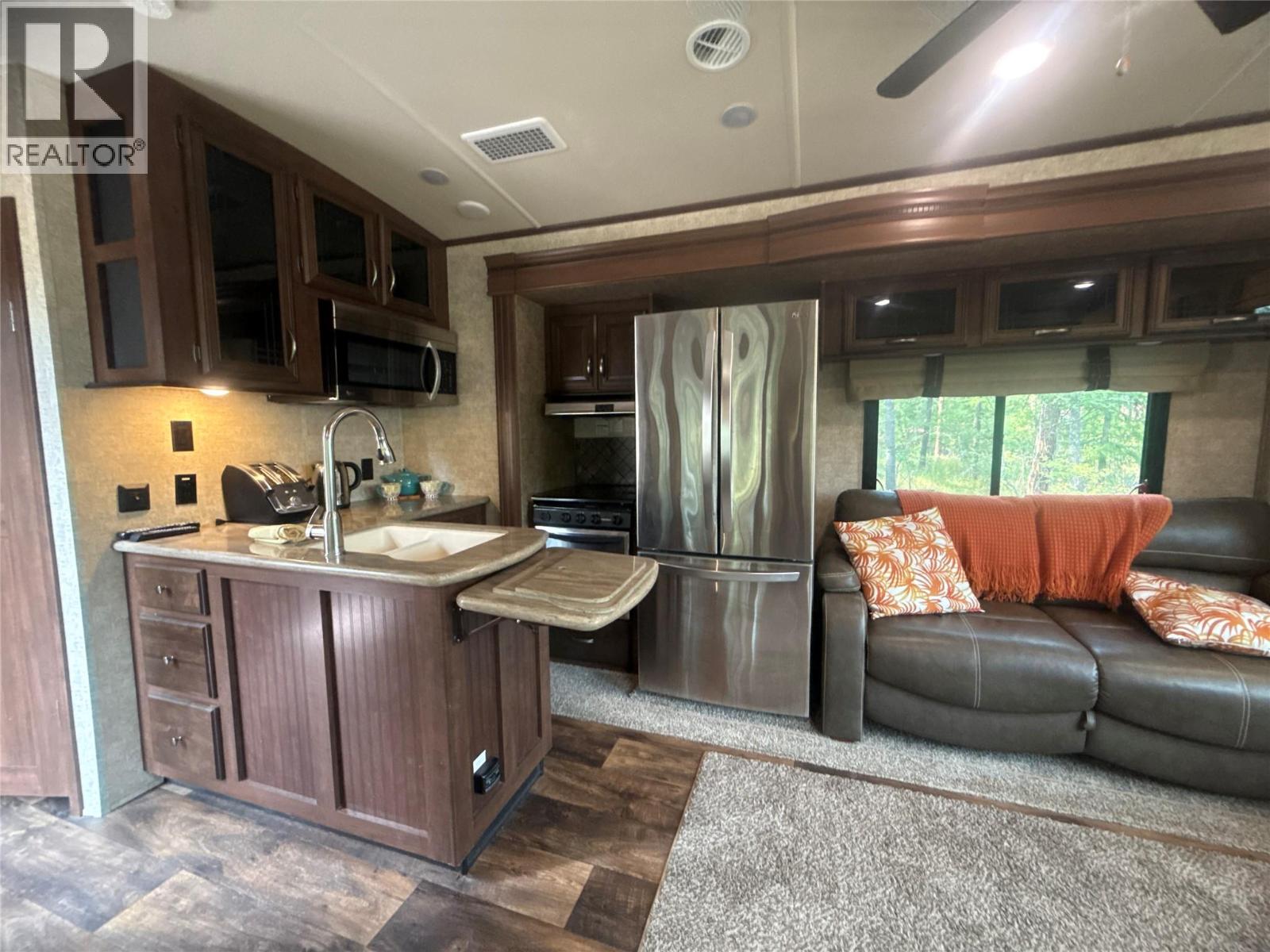 6729 Audia Road - Image 17