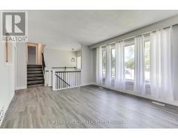 17 Larkdale Crescent, Essa, ON L0M1B0 Photo 13