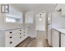 17 Larkdale Crescent, Essa, ON L0M1B0 Photo 21