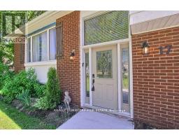17 Larkdale Crescent, Essa, ON L0M1B0 Photo 7