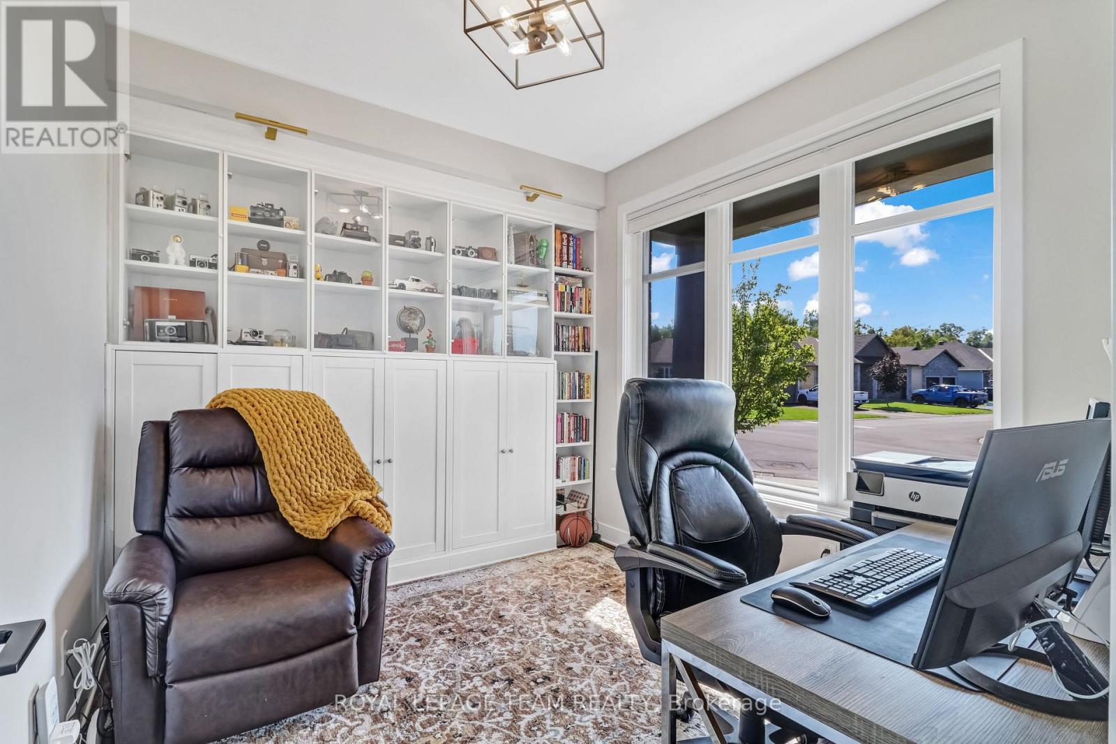 494 CENTRAL PARK BOULEVARD - Image 6