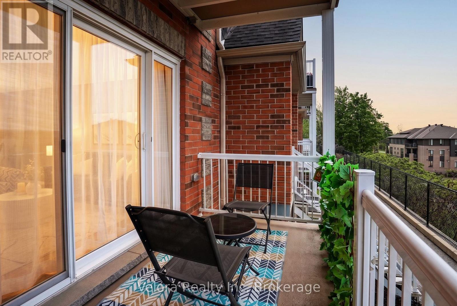 #209 3275 SAINT JOSEPH BOULEVARD - 16