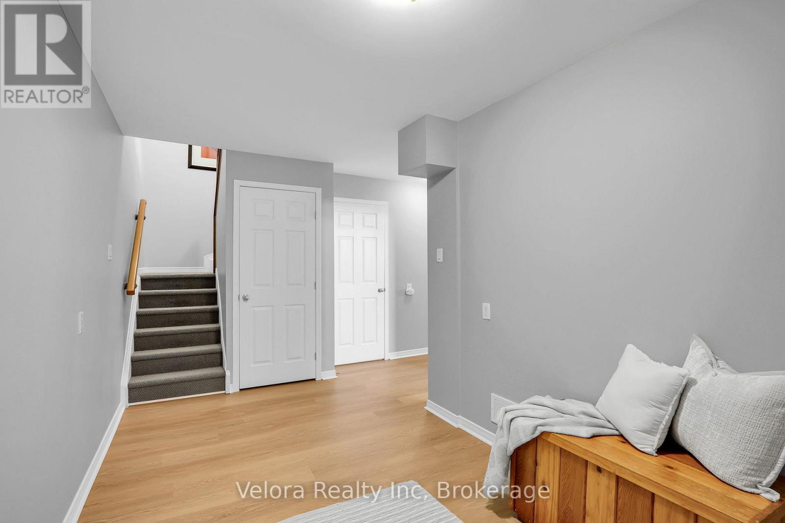 #209 3275 SAINT JOSEPH BOULEVARD - 19