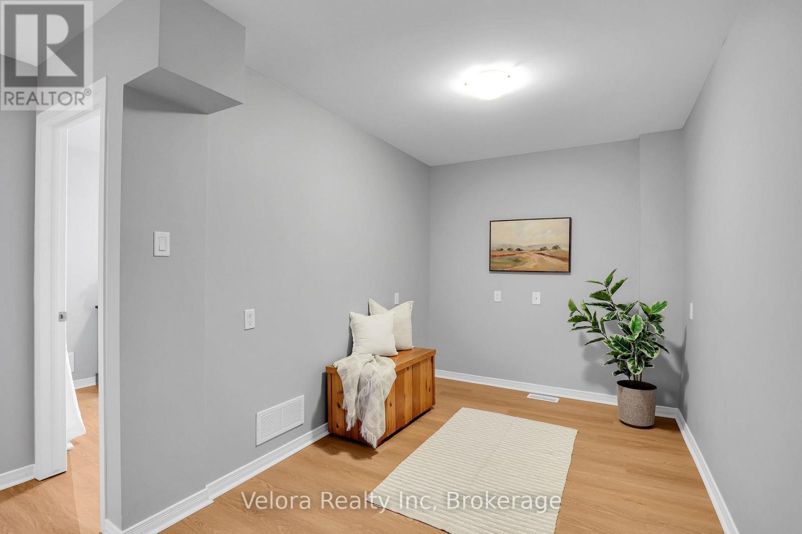 #209 3275 SAINT JOSEPH BOULEVARD - 20
