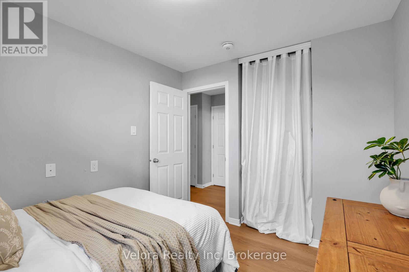 #209 3275 SAINT JOSEPH BOULEVARD - 26
