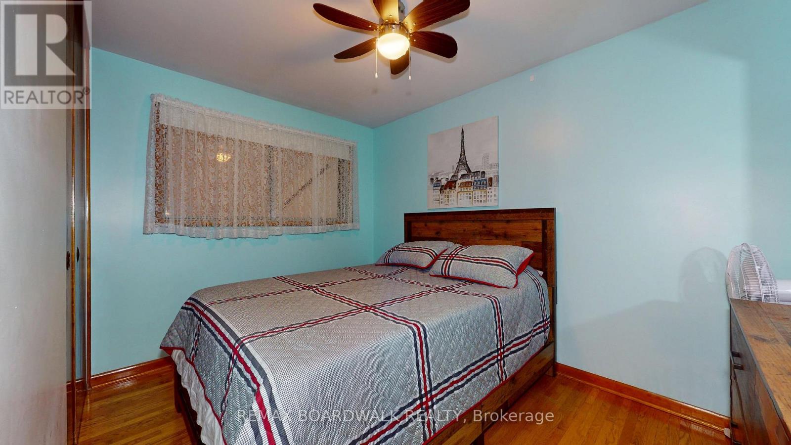 125 FRONT AVENUE W - 19