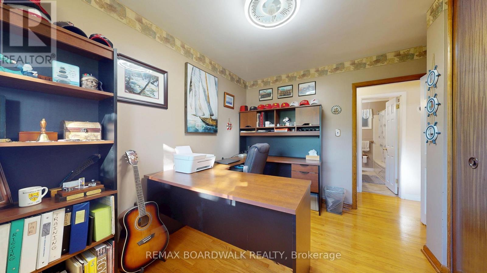 125 FRONT AVENUE W - 20