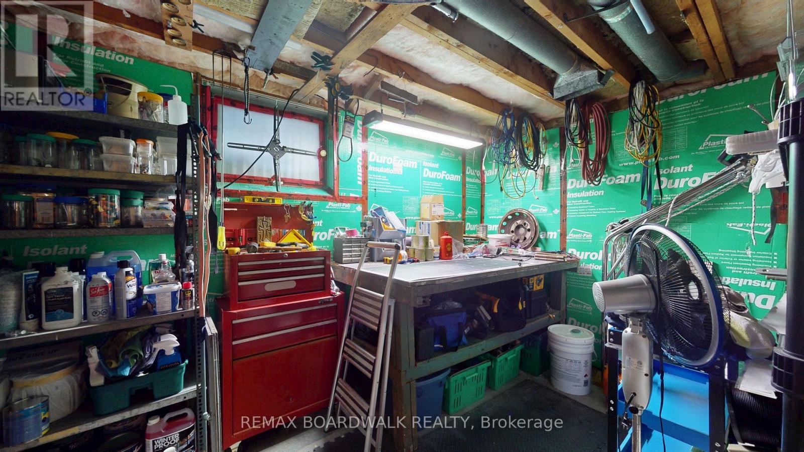 125 FRONT AVENUE W - Image 31