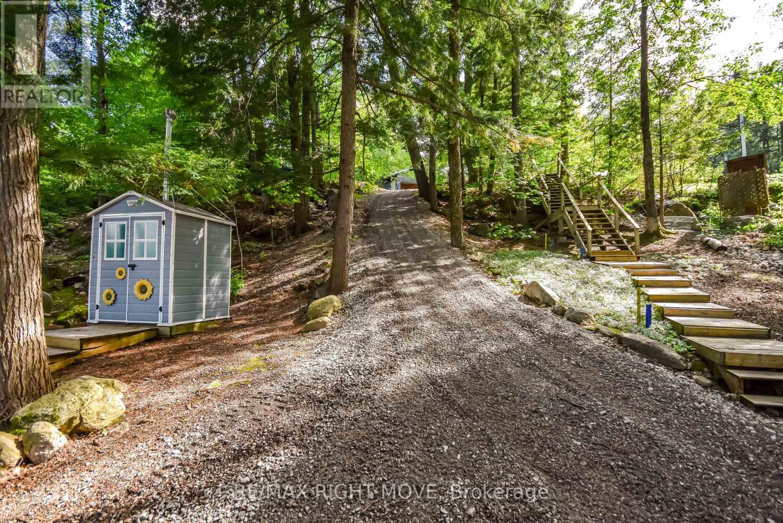 1643 BALDY LANE - Image 4