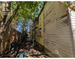 29 Thelma Avenue, Toronto, ON M4V1X8 Photo 14