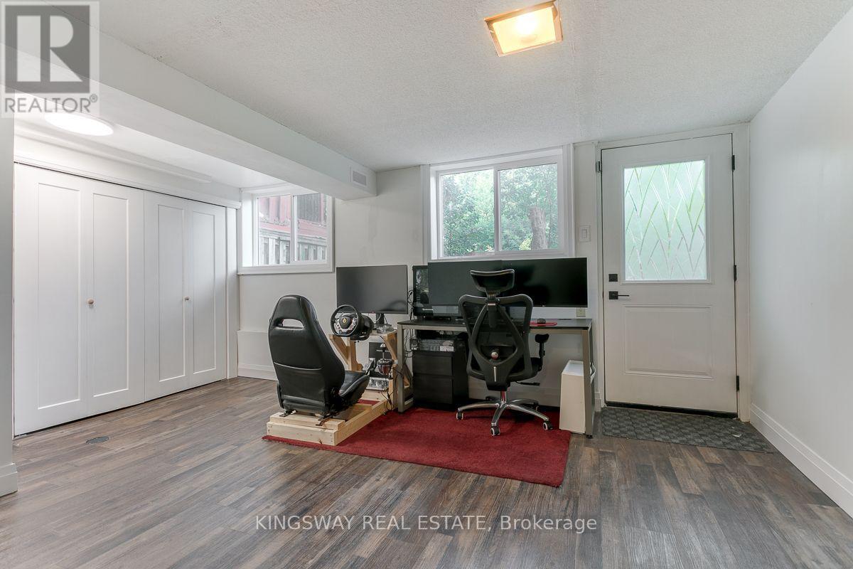 #68 3175 KIRWIN AVENUE - Image 25