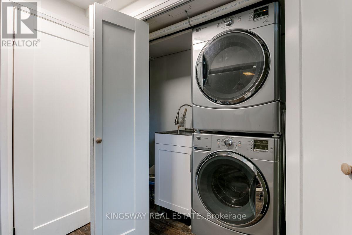 #68 3175 KIRWIN AVENUE - 27