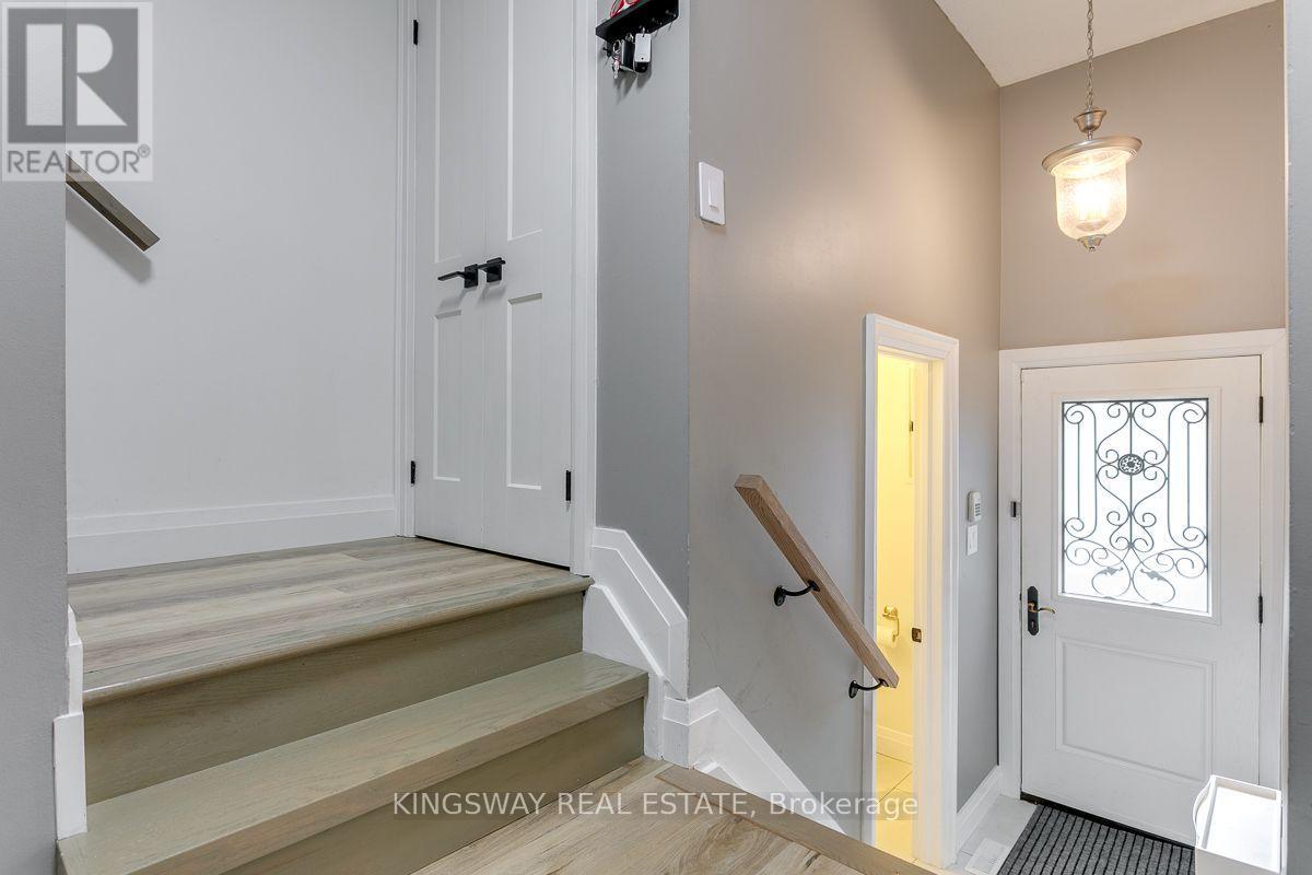 #68 3175 KIRWIN AVENUE - 4