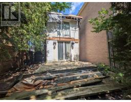 29 Thelma Avenue, Toronto, ON M4V1X8 Photo 9