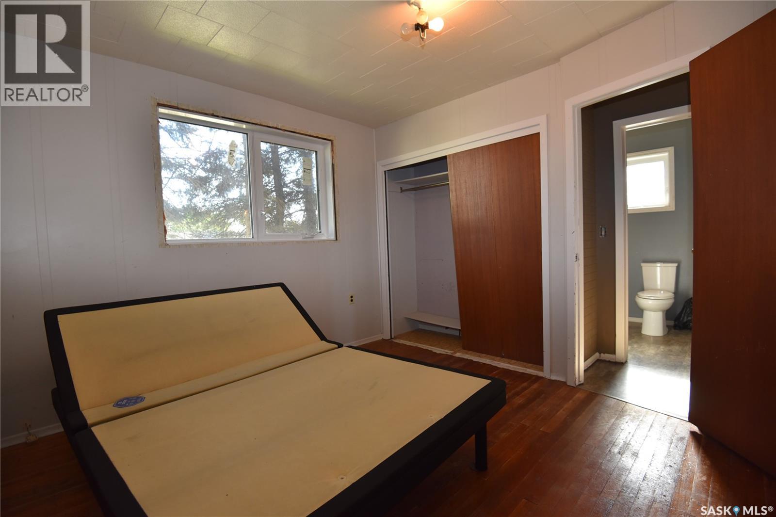 220 5th STREET W - 15