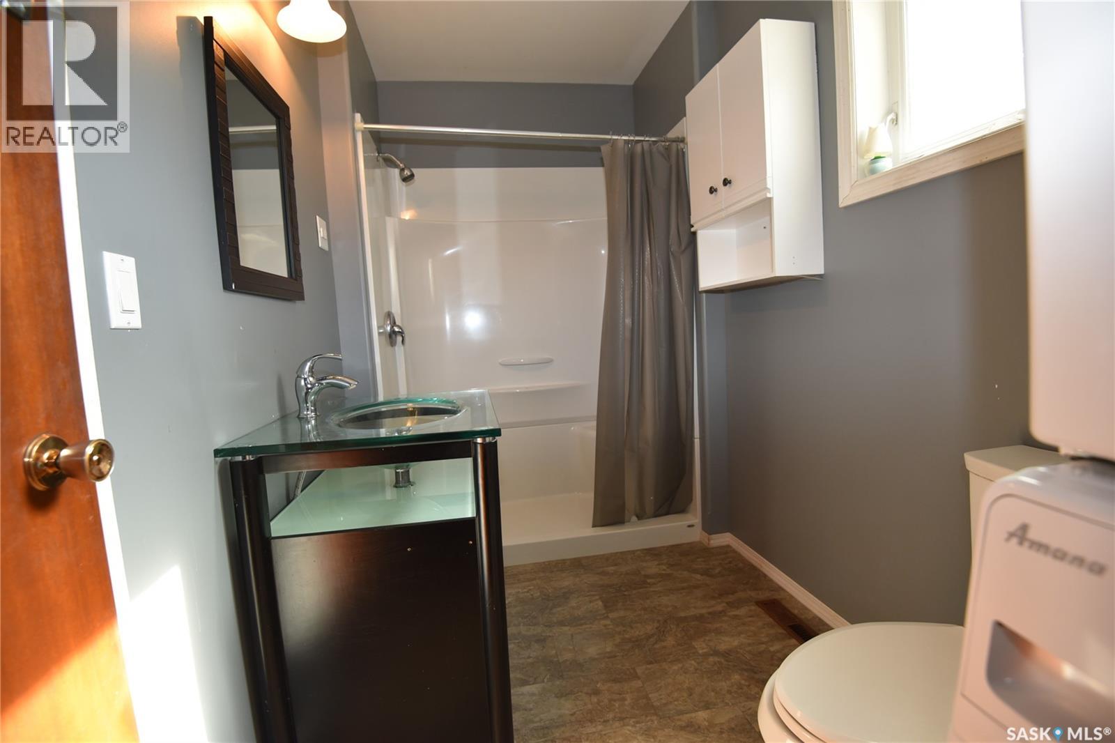 220 5th STREET W - Image 17